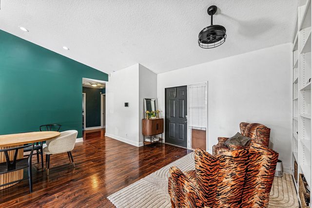 838 NW 9th Way, Boynton Beach, FL 33426