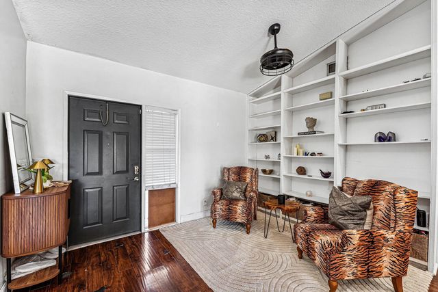 838 NW 9th Way, Boynton Beach, FL 33426