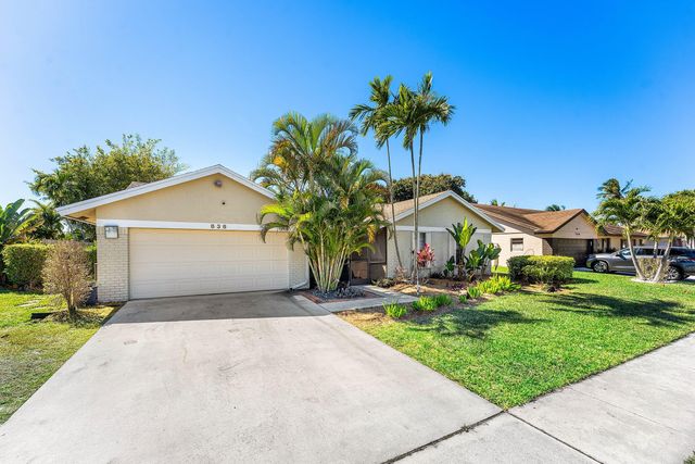 838 NW 9th Way, Boynton Beach, FL 33426