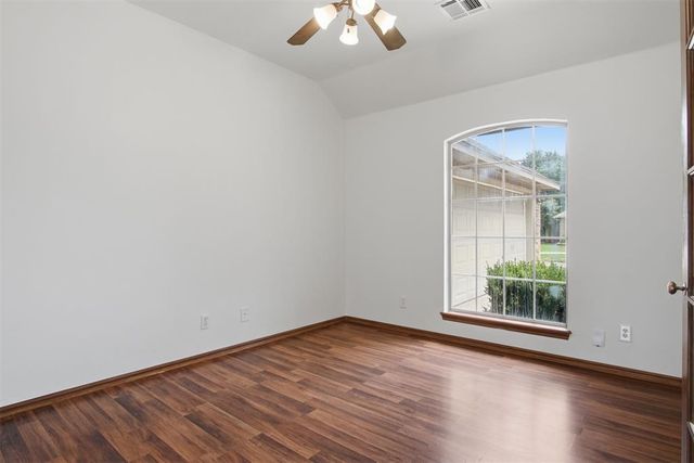 2101 Cedar Pointe Circle, Edmond, OK 73003