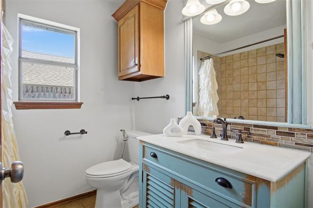 2101 Cedar Pointe Circle, Edmond, OK 73003