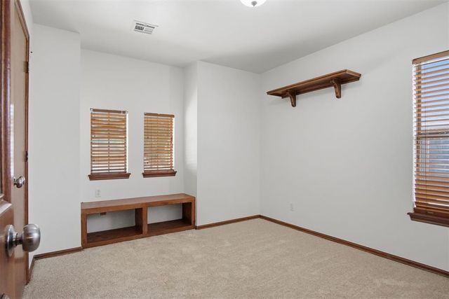 2101 Cedar Pointe Circle, Edmond, OK 73003
