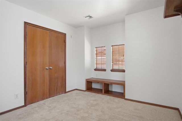 2101 Cedar Pointe Circle, Edmond, OK 73003
