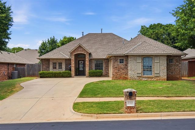 2101 Cedar Pointe Circle, Edmond, OK 73003