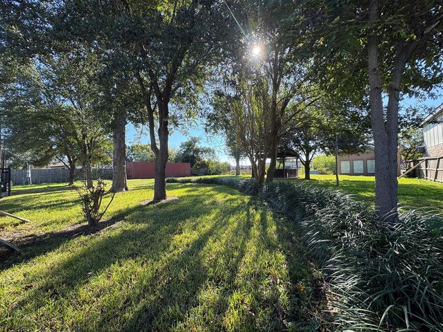 769 Lucky Street, Houston, TX 77088