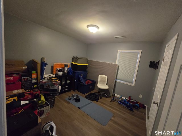 90 Bond Street 2, Hartford, CT 06114