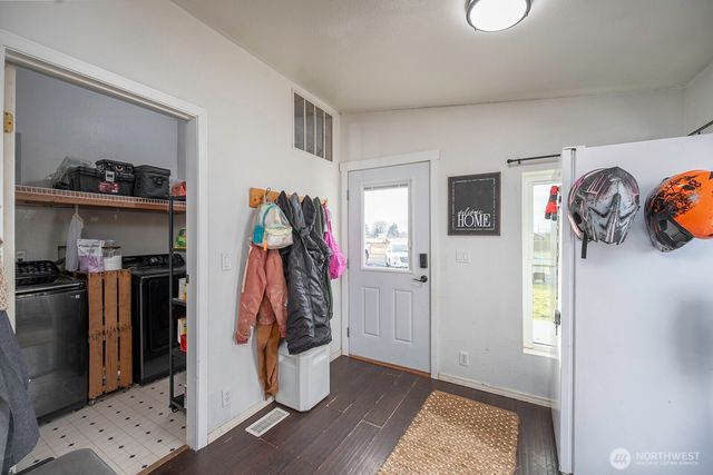 10264 Dune Lake Loop SE, Moses Lake, WA 98837