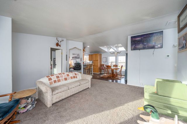 10264 Dune Lake Loop SE, Moses Lake, WA 98837