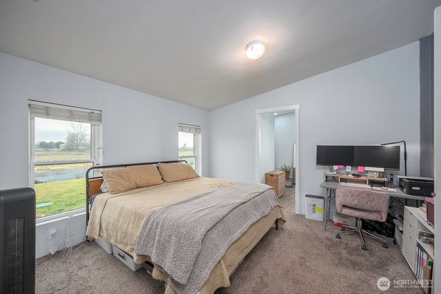 10264 Dune Lake Loop SE, Moses Lake, WA 98837