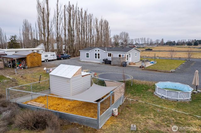 10264 Dune Lake Loop SE, Moses Lake, WA 98837