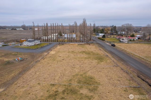 10264 Dune Lake Loop SE, Moses Lake, WA 98837