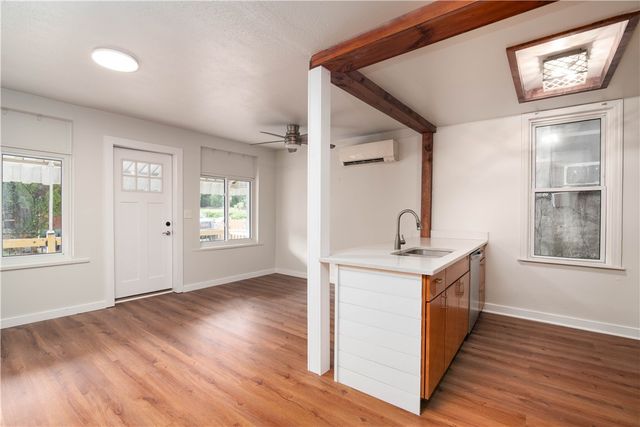 839 Mclaughlin Run Rd, Bridgeville, PA 15017