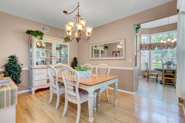 168 Kettles Lane, Medford, NY 11763