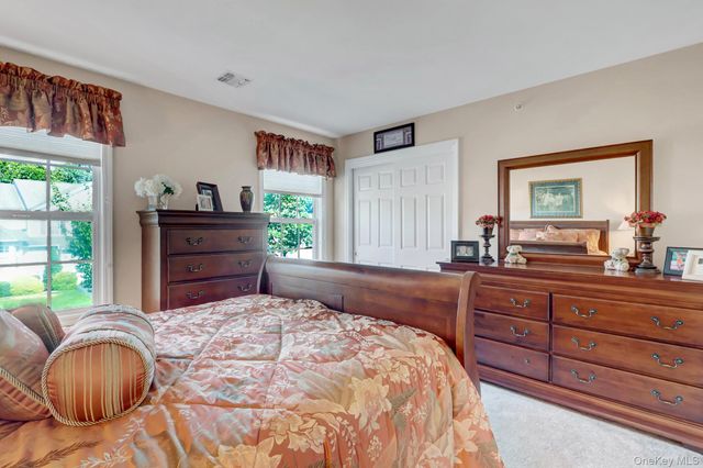 168 Kettles Lane, Medford, NY 11763