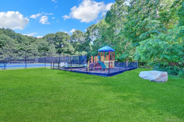 168 Kettles Lane, Medford, NY 11763