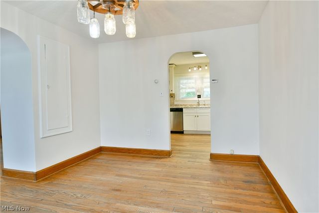6349 Downs Road NW, Warren, OH 44481