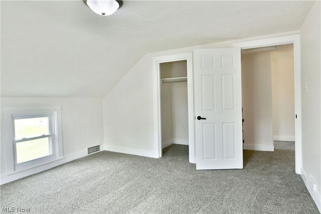 6349 Downs Road NW, Warren, OH 44481