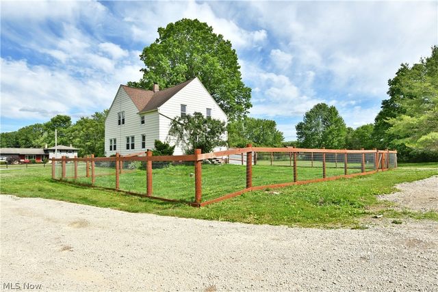 6349 Downs Road NW, Warren, OH 44481