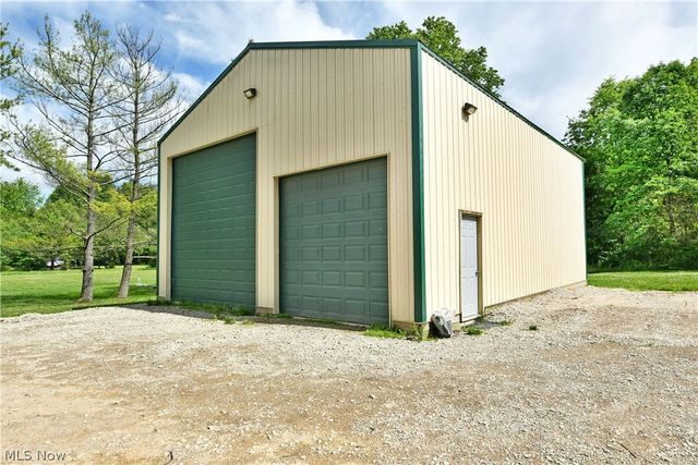 6349 Downs Road NW, Warren, OH 44481