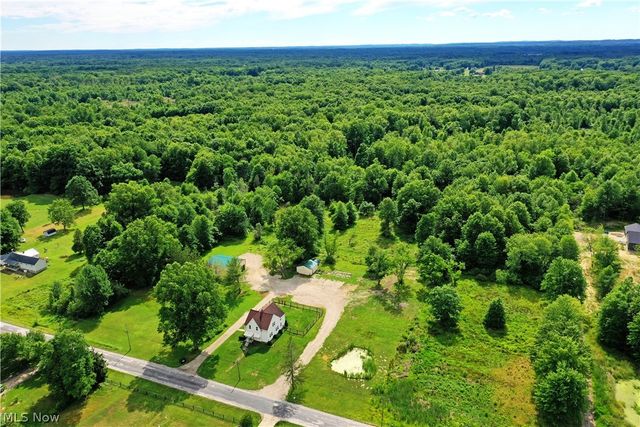 6349 Downs Road NW, Warren, OH 44481