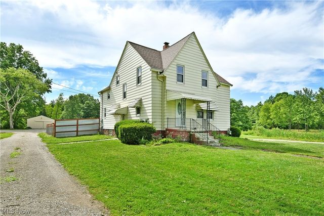 6349 Downs Road NW, Warren, OH 44481