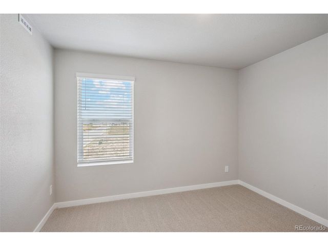 925 Montbello Ave, Fort Lupton, CO 80621