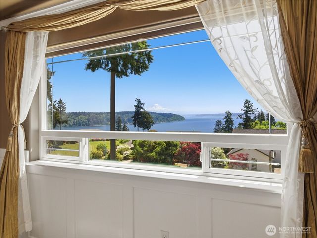 1203 115th Street Ct NW, Gig Harbor, WA 98332