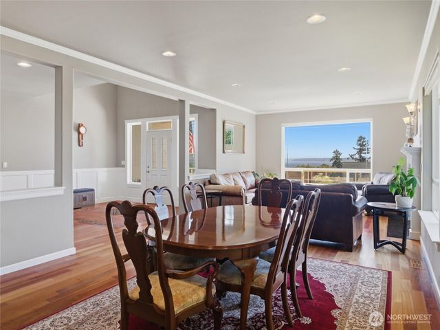 1203 115th Street Ct NW, Gig Harbor, WA 98332