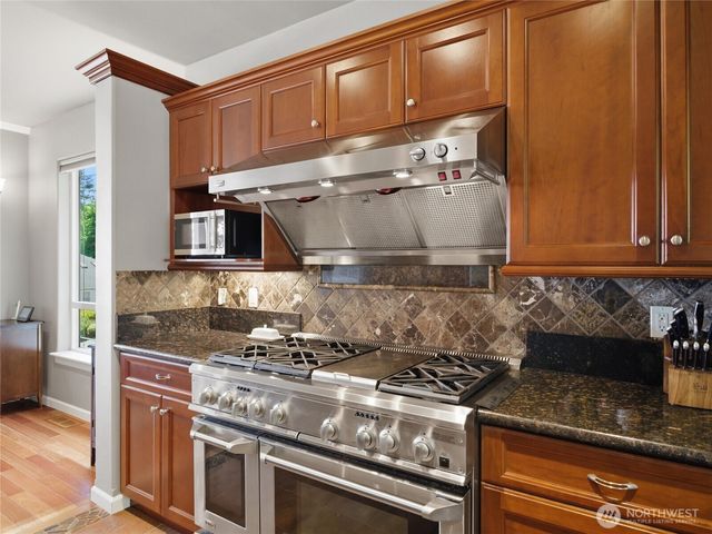 1203 115th Street Ct NW, Gig Harbor, WA 98332