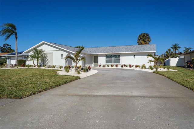 5114 36TH AVENUE DRIVE W, Bradenton, FL 34209