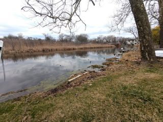 818 Sheridan Drive, Wauconda, IL 60084