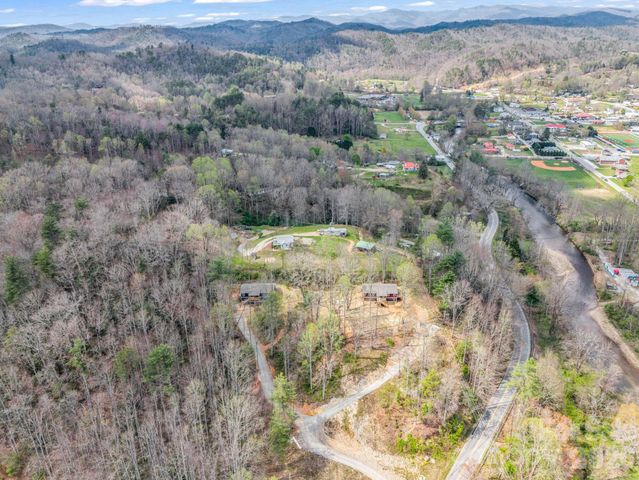1458 Pickens Highway, Rosman, NC 28772