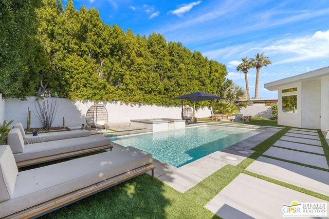 456 E Sonora Road, Palm Springs, CA 92264