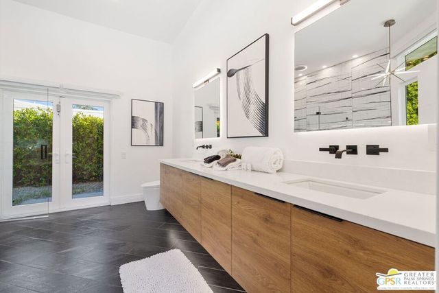 456 E Sonora Road, Palm Springs, CA 92264