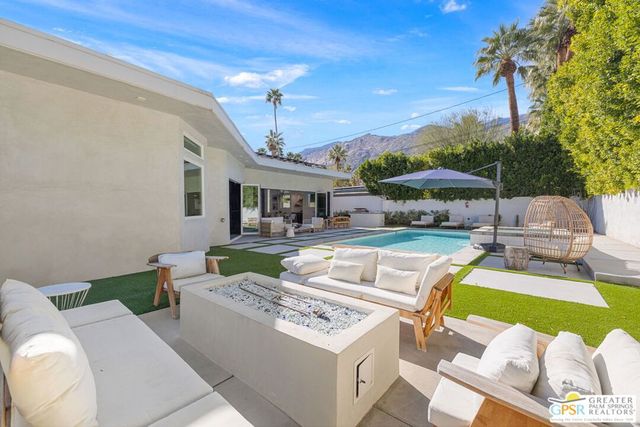 456 E Sonora Road, Palm Springs, CA 92264