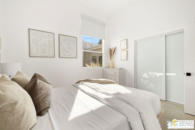 456 E Sonora Road, Palm Springs, CA 92264