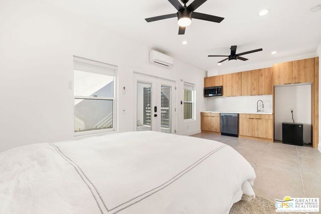 456 E Sonora Road, Palm Springs, CA 92264