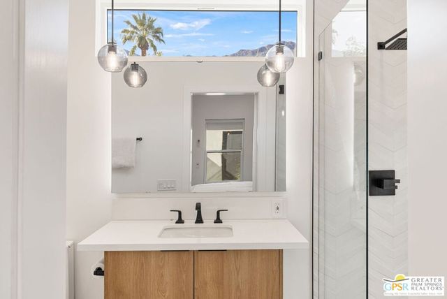 456 E Sonora Road, Palm Springs, CA 92264