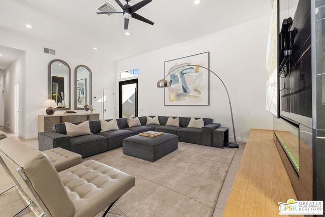 456 E Sonora Road, Palm Springs, CA 92264