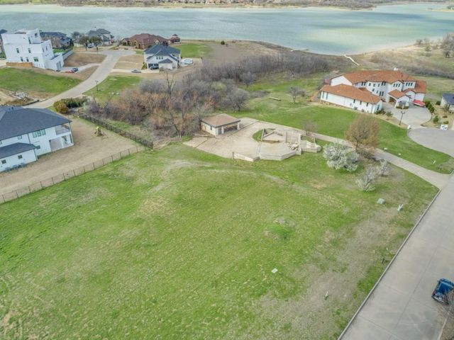 7409 Waters Edge Court, The Colony, TX 75056