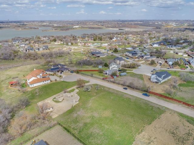 7409 Waters Edge Court, The Colony, TX 75056