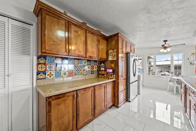 14215 Pecan Park 100, El Cajon, CA 92021