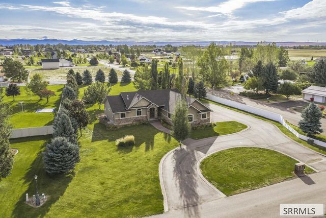 102 N 3918 E, Rigby, ID 83442