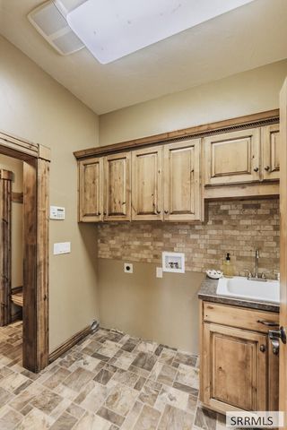 102 N 3918 E, Rigby, ID 83442
