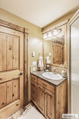 102 N 3918 E, Rigby, ID 83442