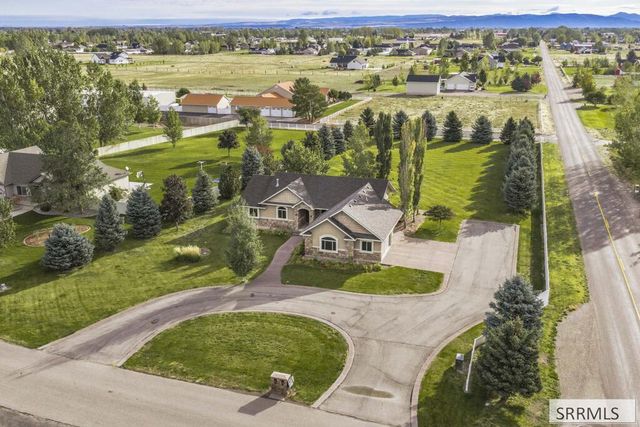 102 N 3918 E, Rigby, ID 83442