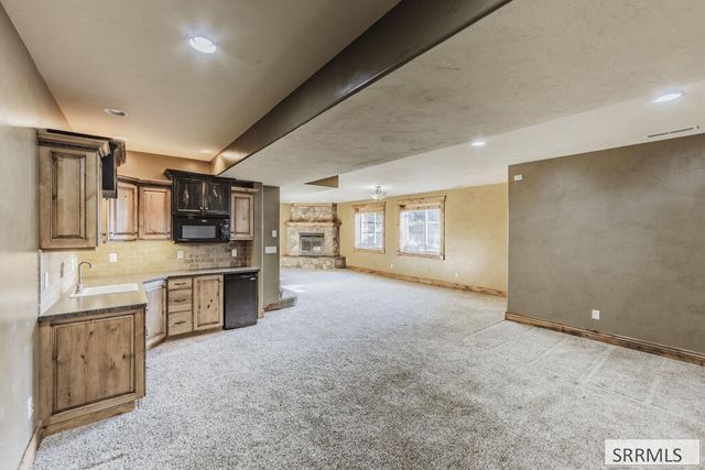 102 N 3918 E, Rigby, ID 83442
