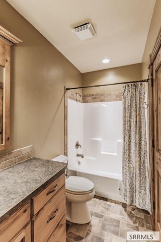 102 N 3918 E, Rigby, ID 83442