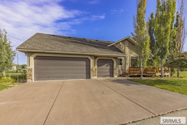 102 N 3918 E, Rigby, ID 83442
