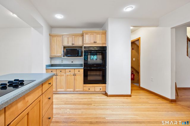 479 Blacks Road, Cheshire, CT 06410